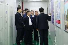 宜春市电子信息产业链招商小分队莅临青岛振华铸造技术有限公司参观调研